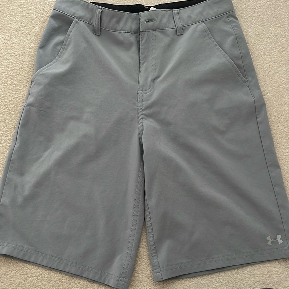 Boys Under Armour golf shorts